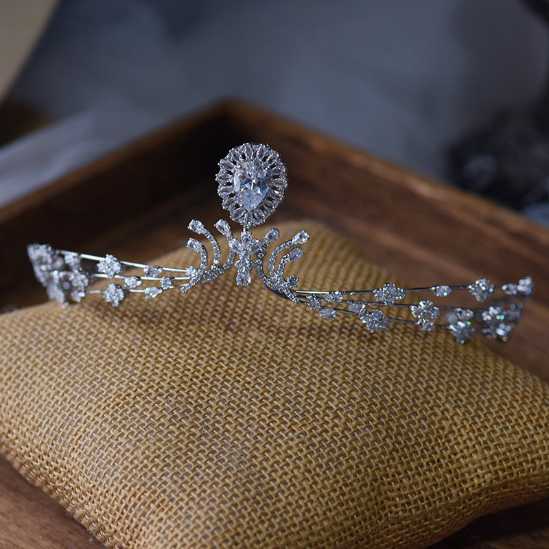 bridal crowns and headpieces