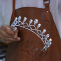 17702Korean Pearls&Crystal Wedding Tiaras Headpieces