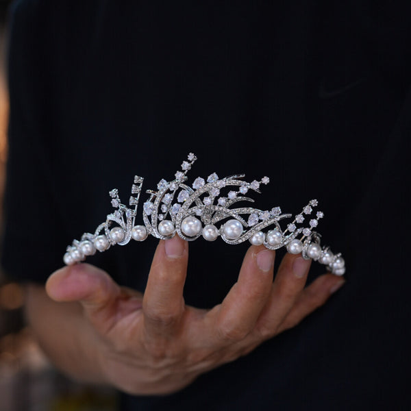17817 Korean Pearls&Crystal Wedding Tiaras Headpieces