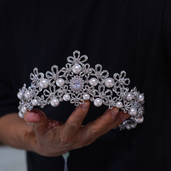 17892 Korean Pearls&Crystal Wedding Tiaras Headpieces