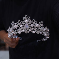 17892 Korean Pearls&Crystal Wedding Tiaras Headpieces