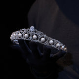 Elegant Pearls Crystals Wedding tiara Hair Accessory 18121