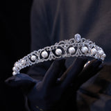 Elegant Pearls Crystals Wedding tiara Hair Accessory 18121