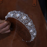 Elegant Crystal Brides Crown Headpieces 18162