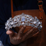 Classic Crystals Wedding Crown Headpieces 18199
