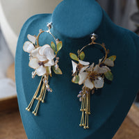 White Lily Flower Girls Tassels Earring