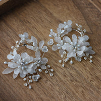 White Flower Beadings Oversize Brides Earring