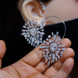 Elegant Pearls Crystals Woman Earring E5-0134
