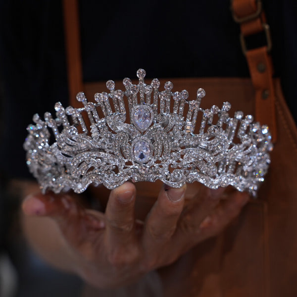 ST1-17635 European Brides Zircon Crowns