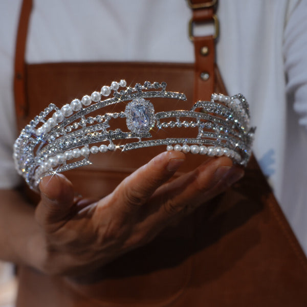 ST1-17765 Royal Pearls  Wedding Headpices