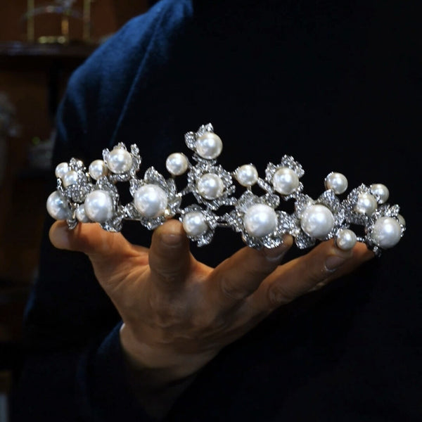 st1-17485 Wedding Tiaras Crowns