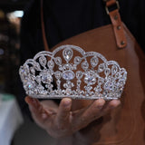 ST1-17623 Oversize Pearls&Zircon Wedding Tiaras Headpieces