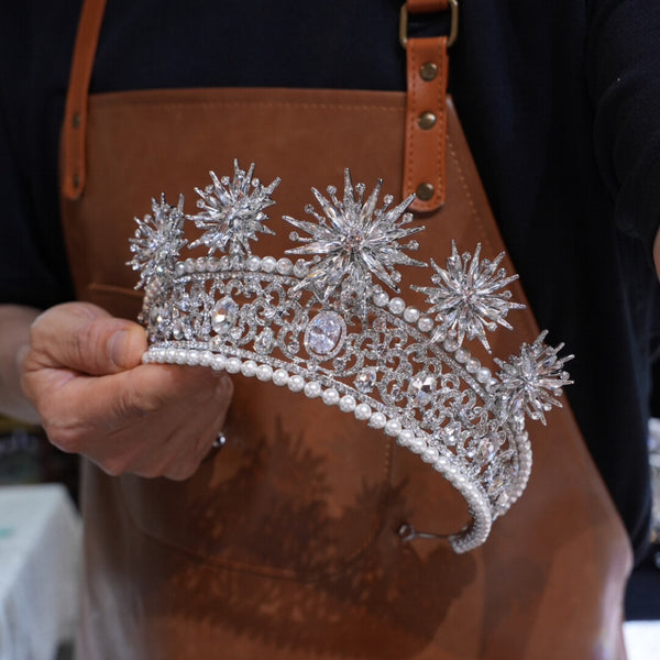 st1-17656 Pearls Brides Tiaras Crowns