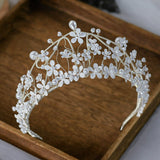Sweet Whitge Flower  Brides Tiaras Headpieces CRrown